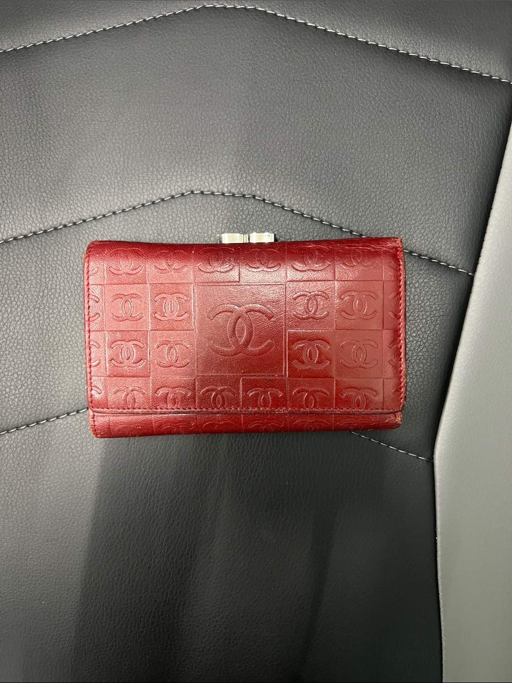 Vintage CHANEL Wallet